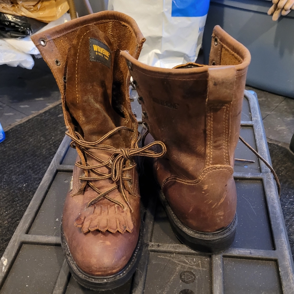 Wolverine Brown Boots with High-Top Design and Durable Material
